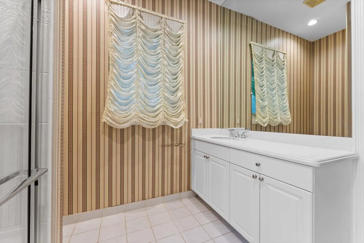 Boca Grove Residence photo 16
