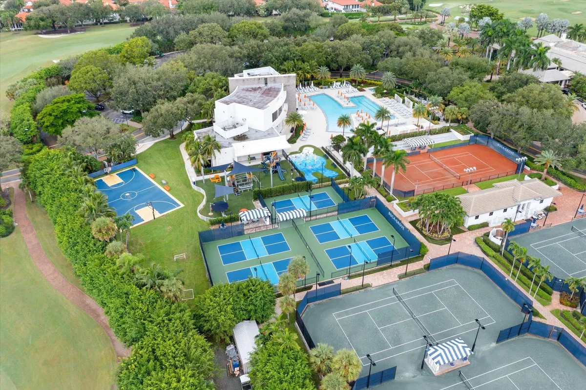 Boca Grove Residence photo 25