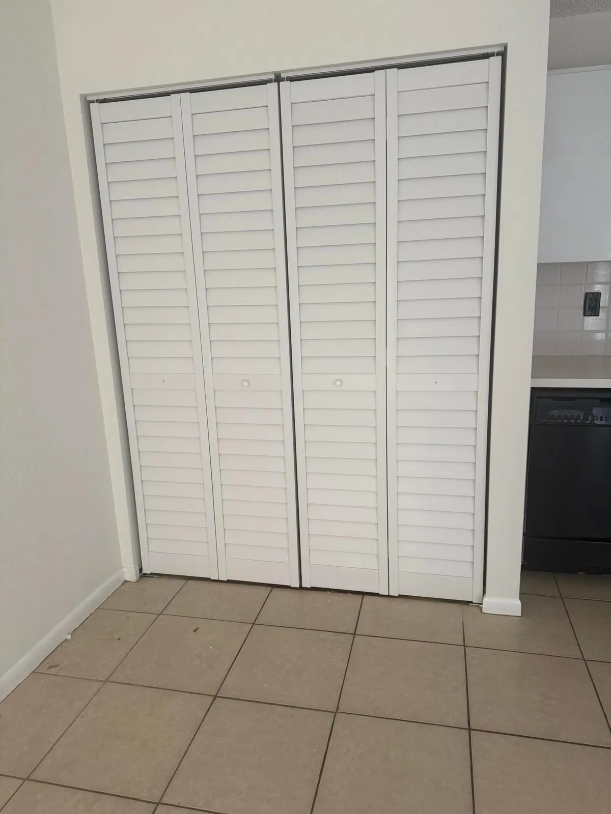  Unit L202 photo 7