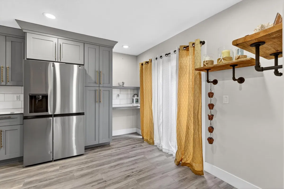 Residence photo 25