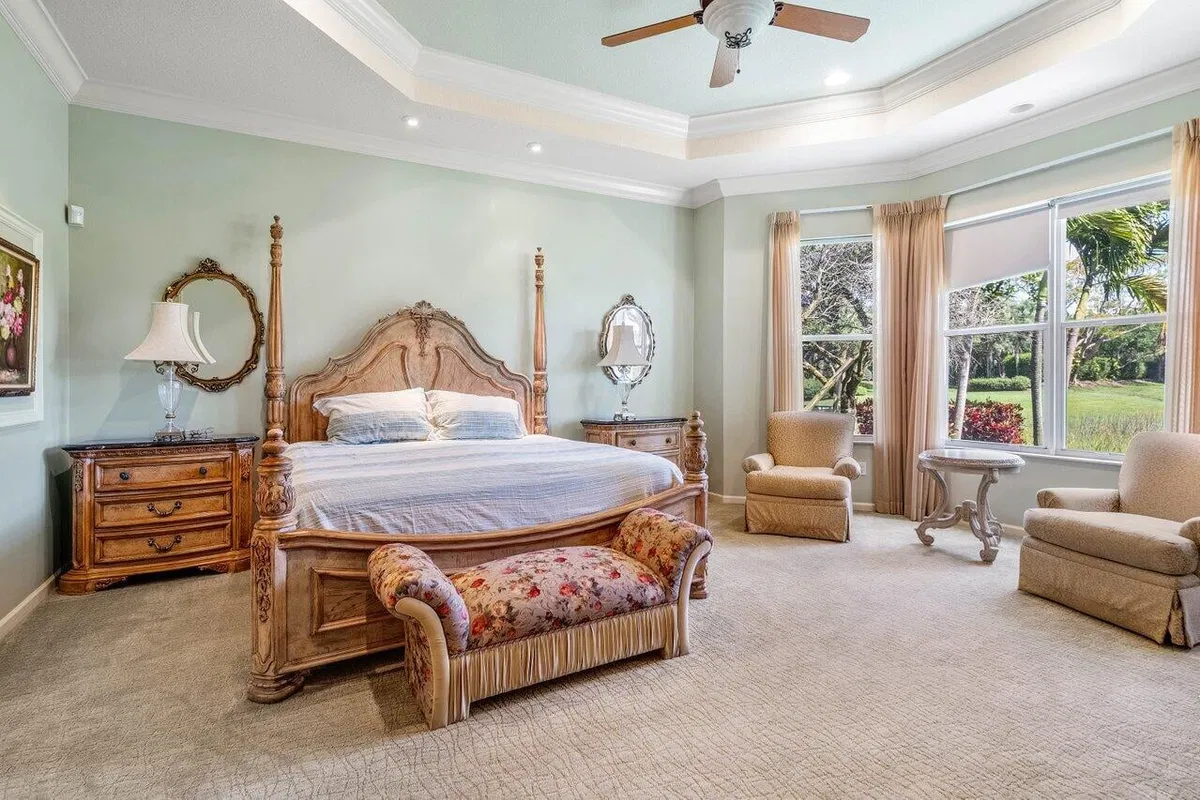 Residence photo 10