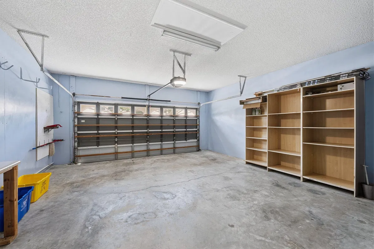  Residence photo 37