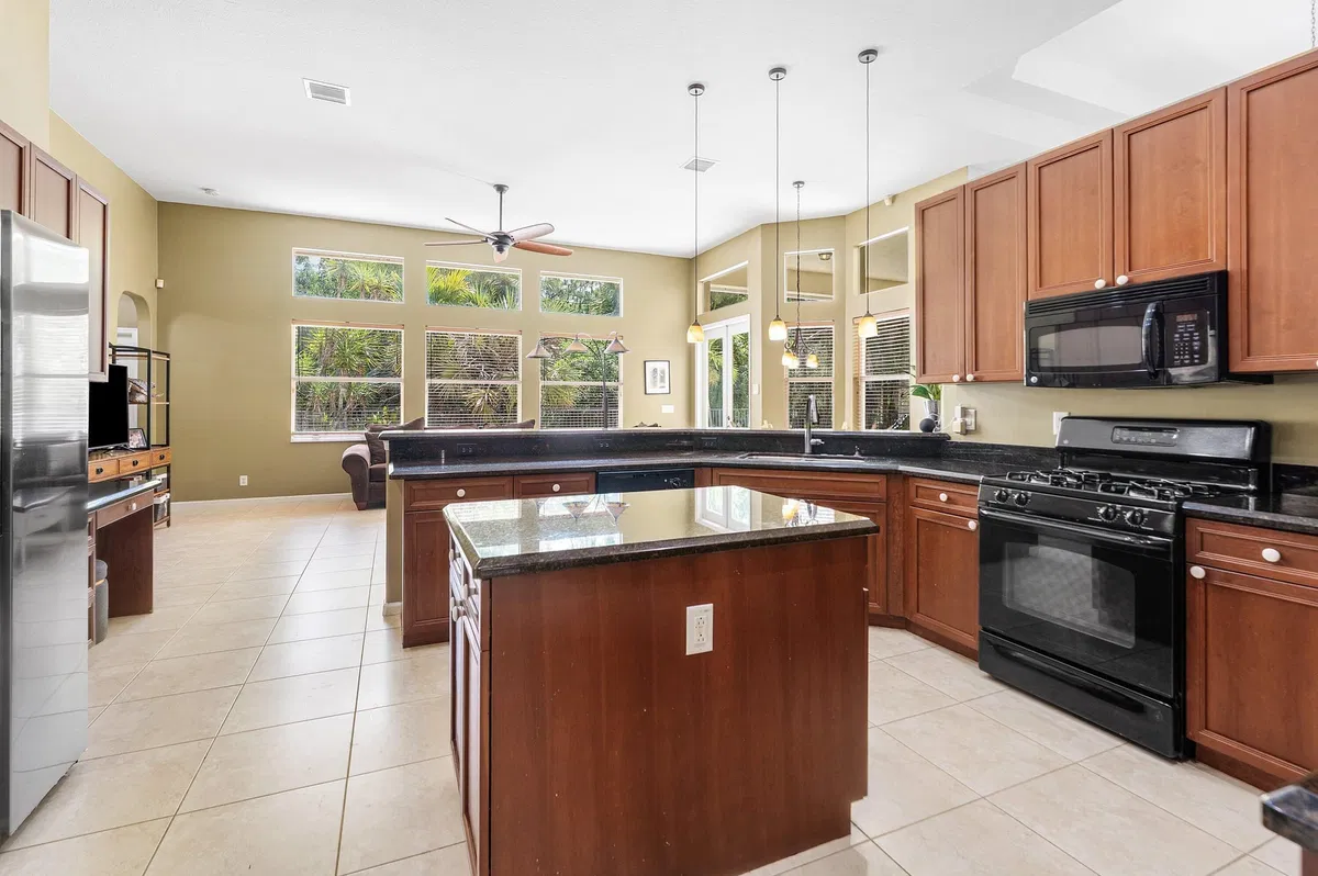 Residence photo 19