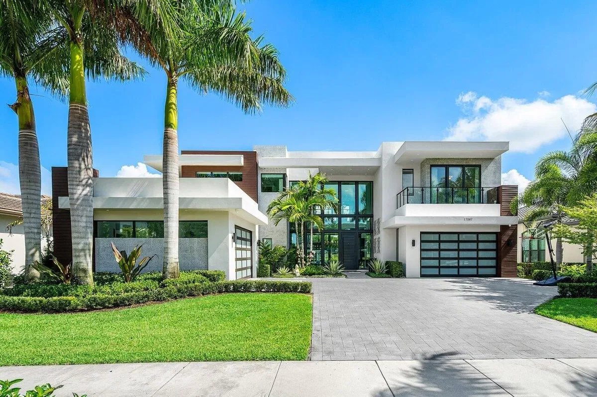 Boca Bridges Residence