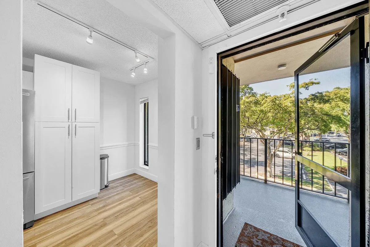Boca Raton Unit 3010 photo 40