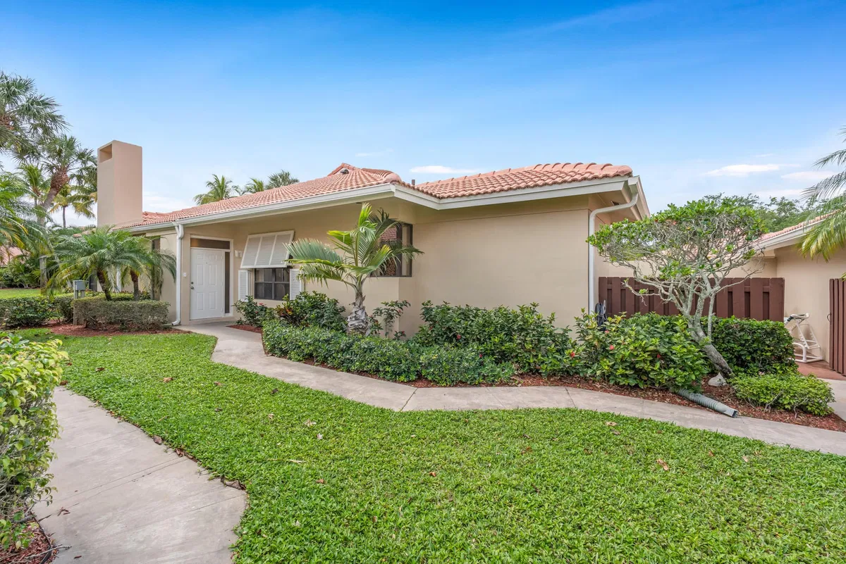 PGA National Palm Beach Gardens Residence photo 22