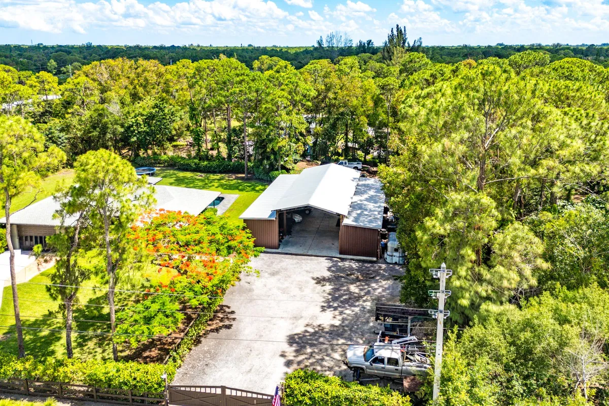 Residence photo 55