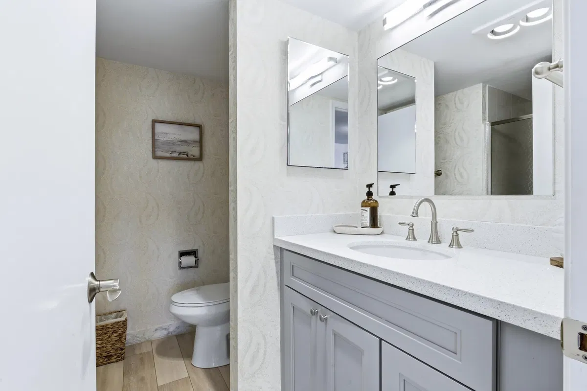 Singer Island Unit 1207 photo 19