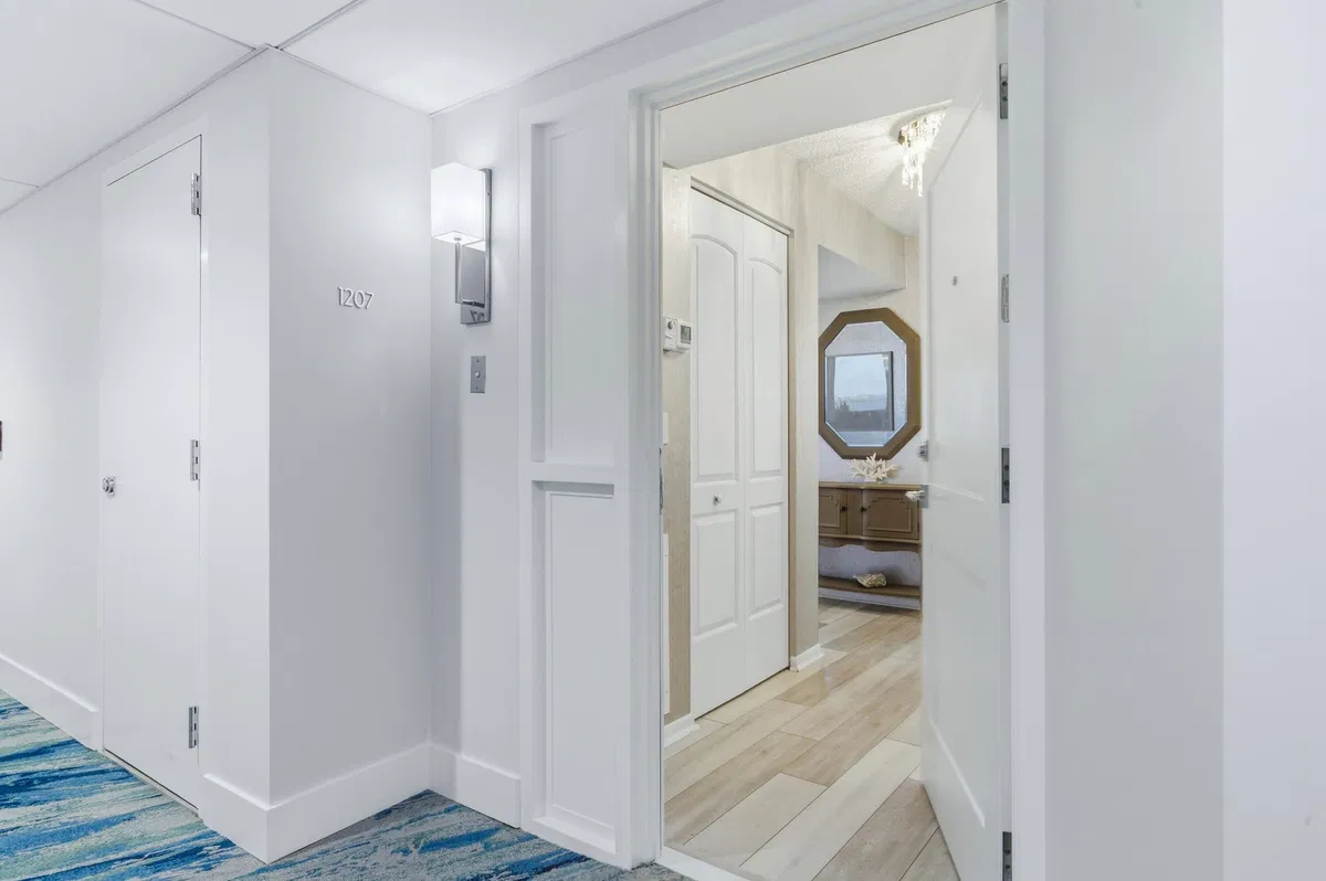 Singer Island Unit 1207 photo 25