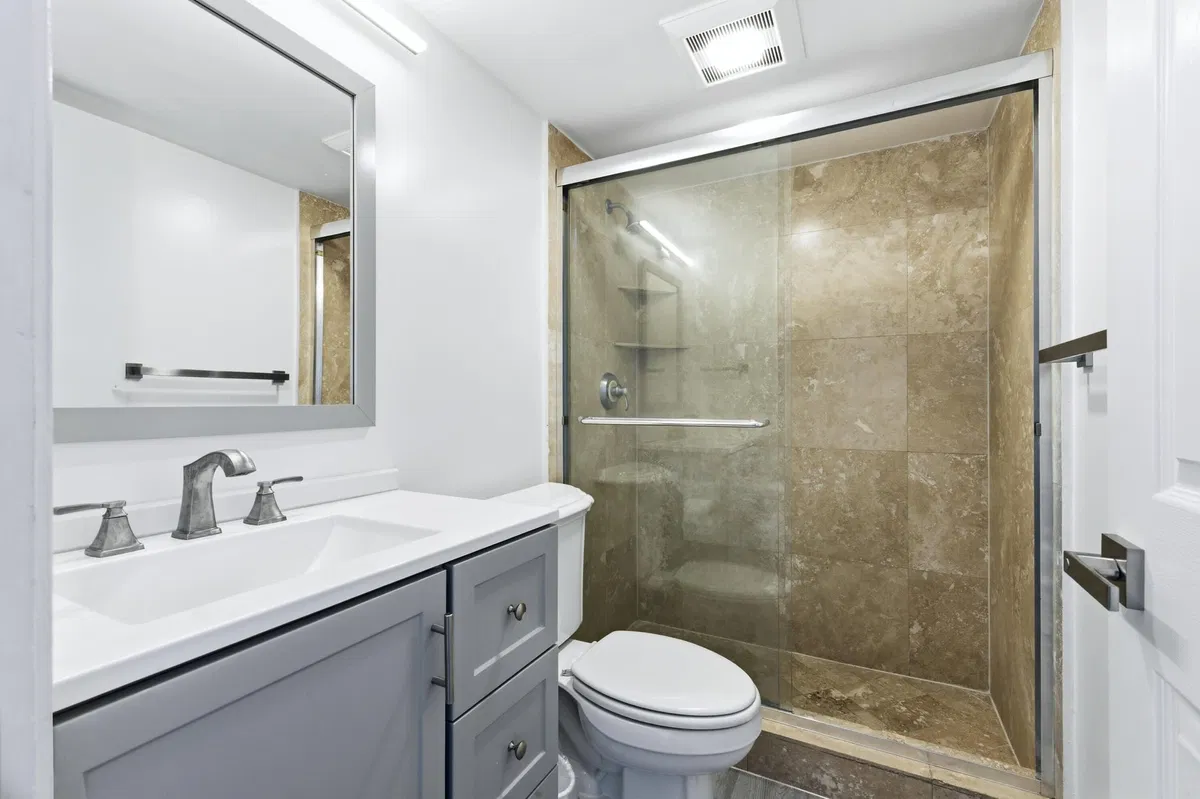 Palm Beach House Unit 1605 photo 13