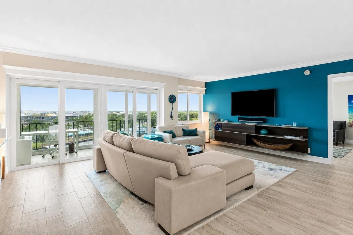 Downtown Delray Beach Unit 8f photo 4