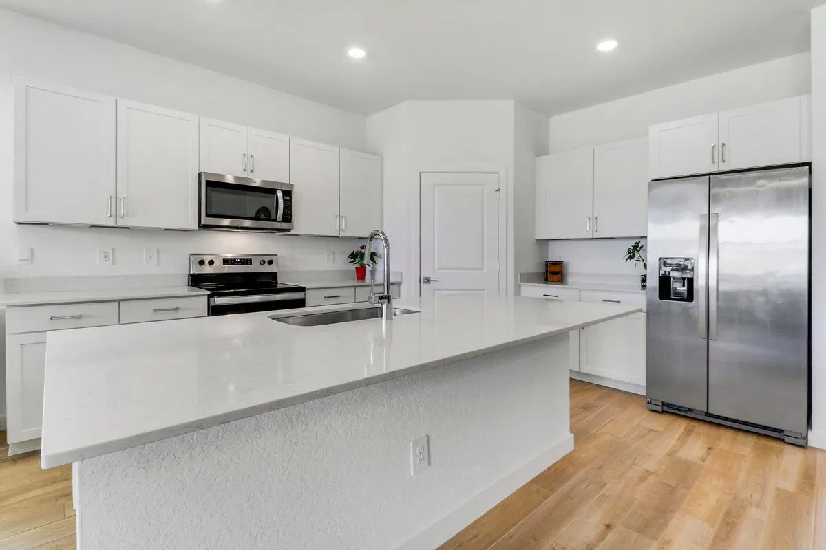Residence photo 16