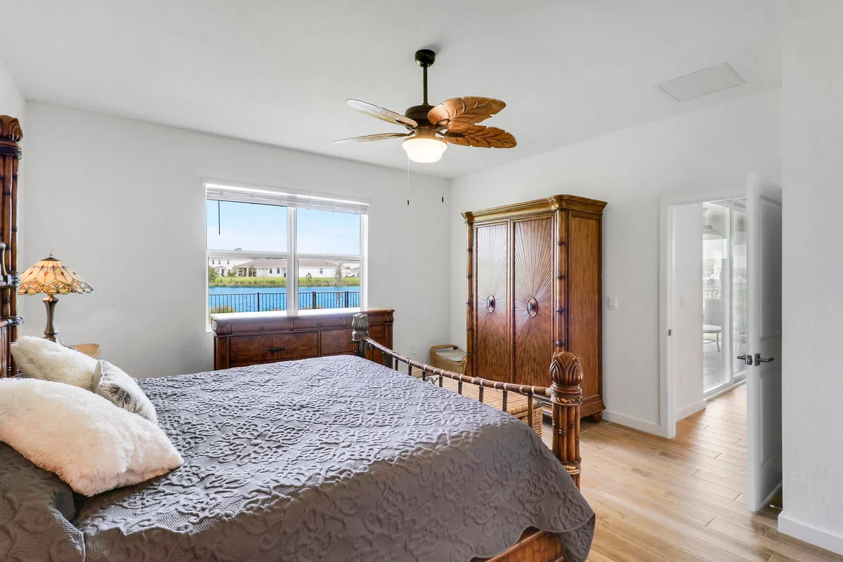 Residence photo 28