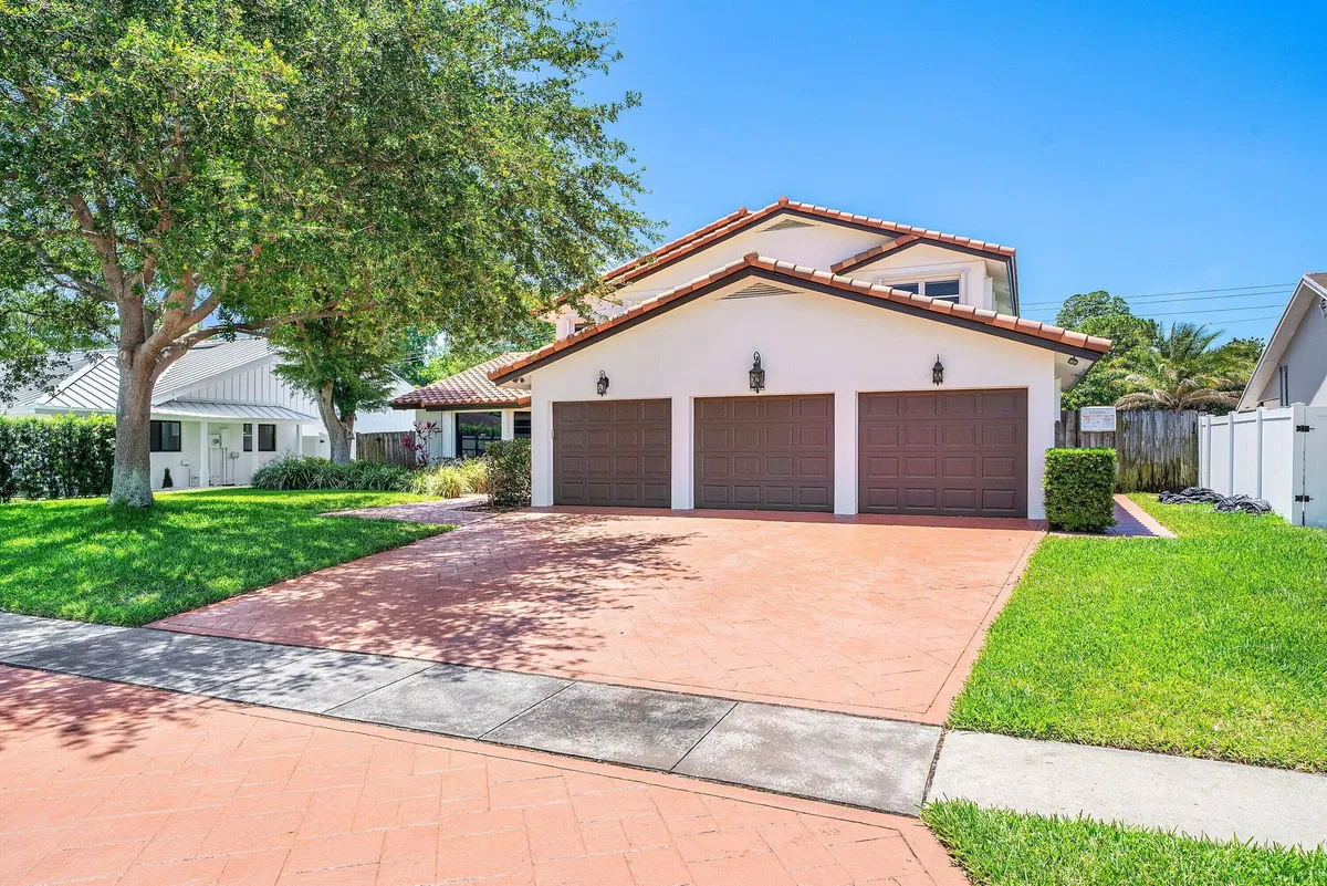 Residence photo 4