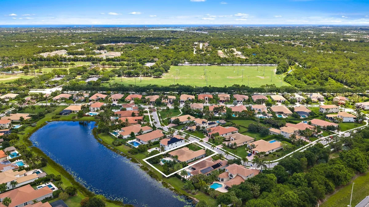Rialto Jupiter Residence photo 58