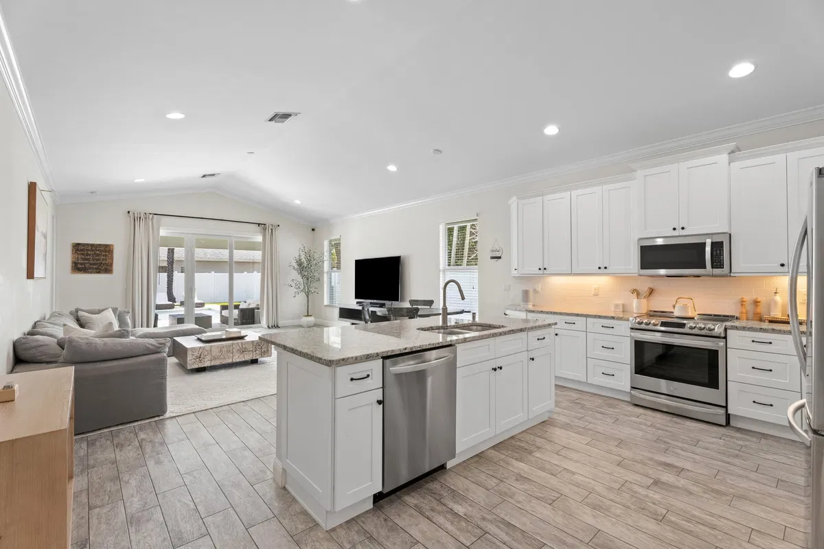 Residence photo 10