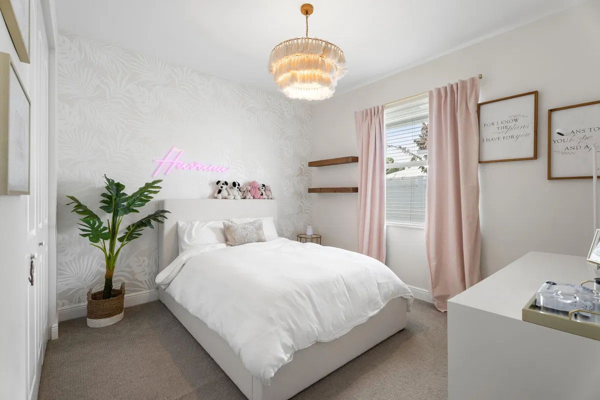 Residence photo 25