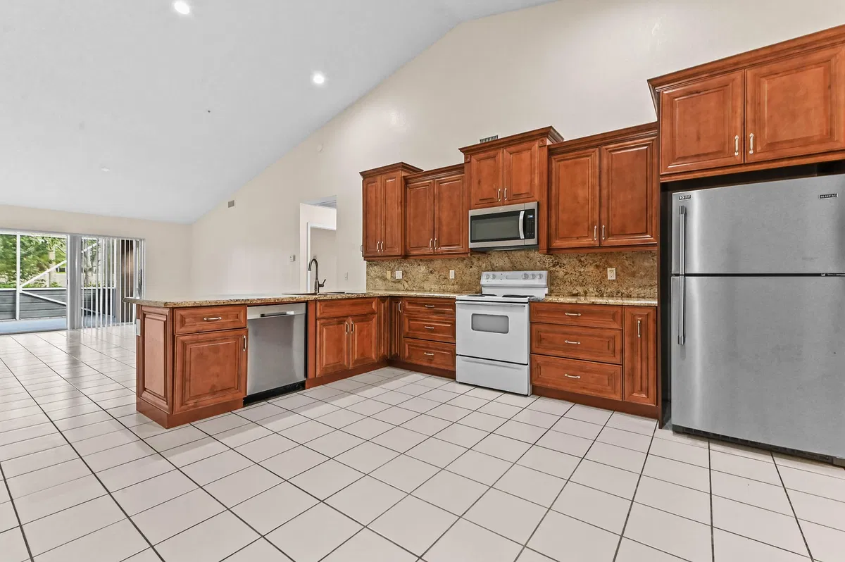 Residence photo 13