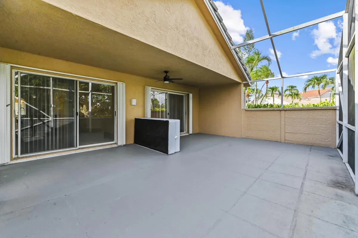 Residence photo 31