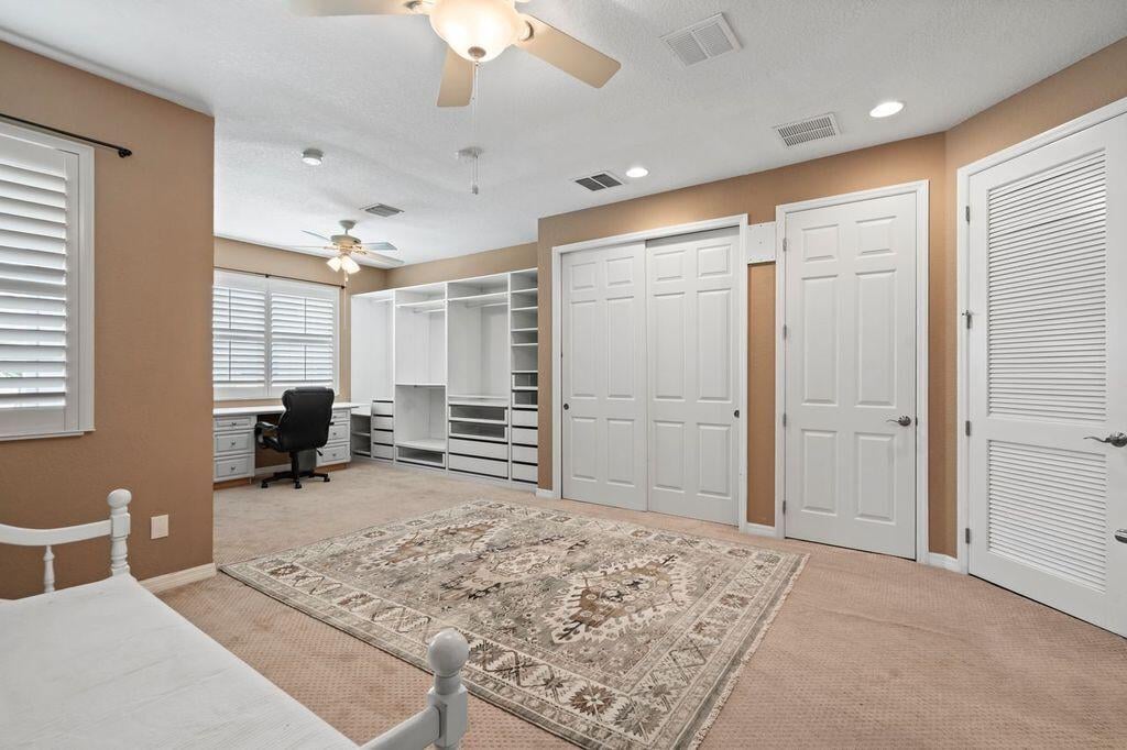 Residence photo 19