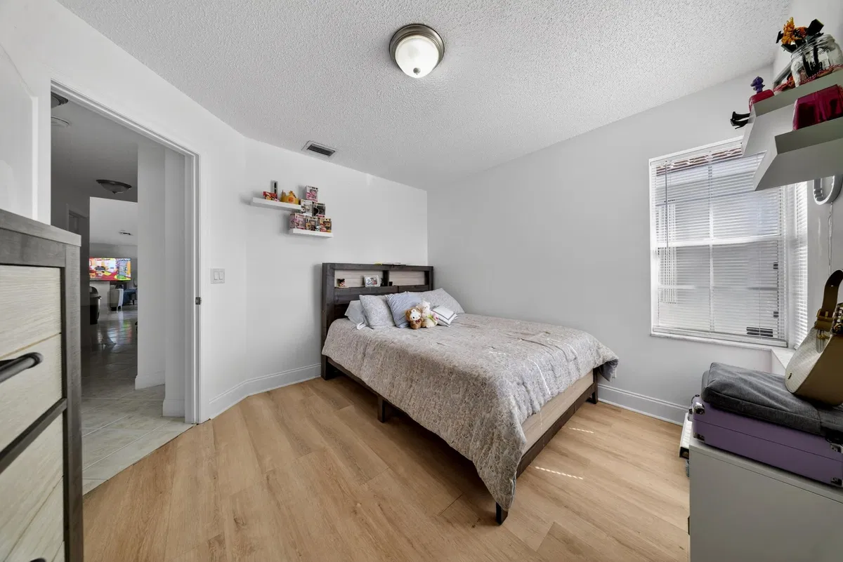 Residence photo 7
