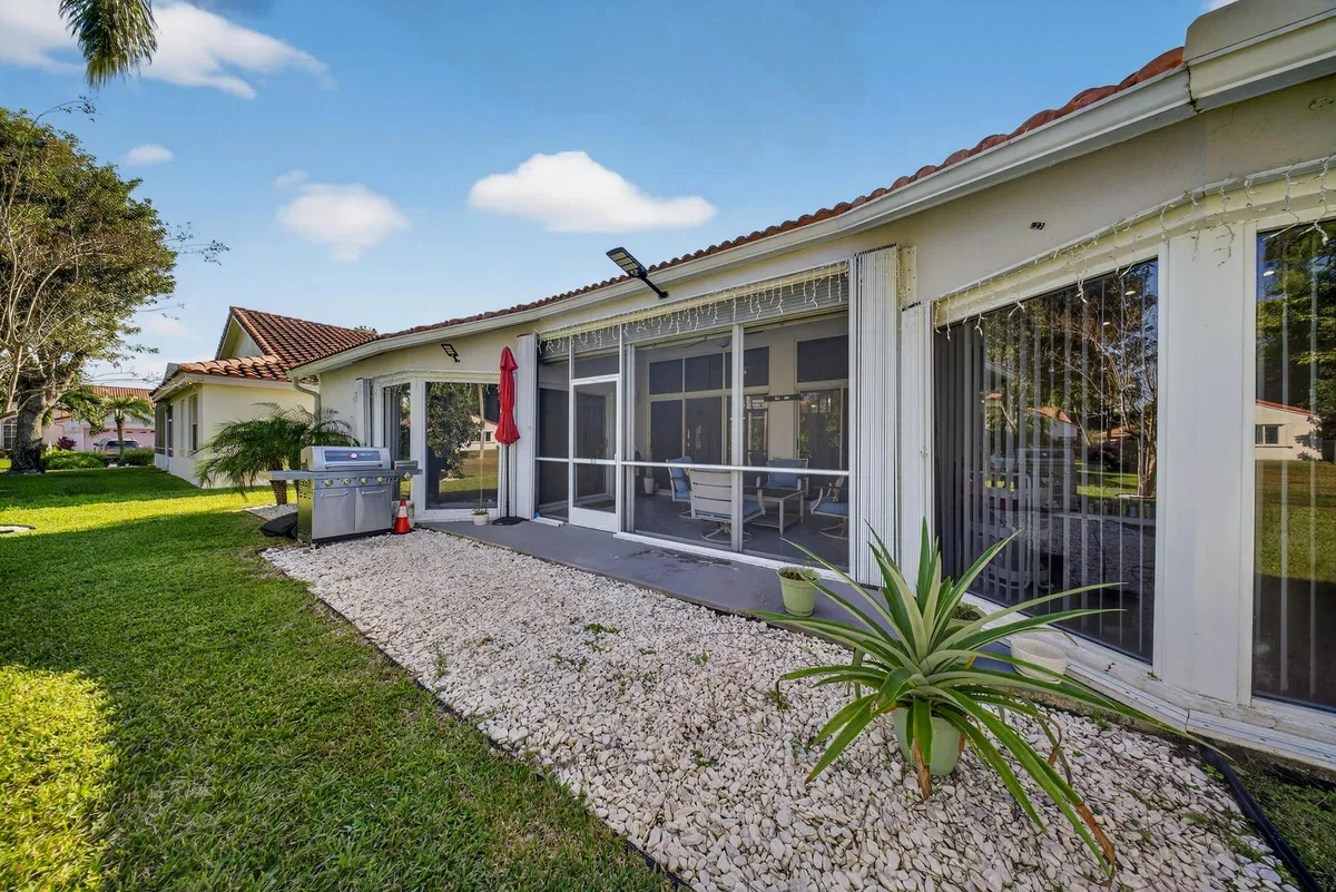 Residence photo 31