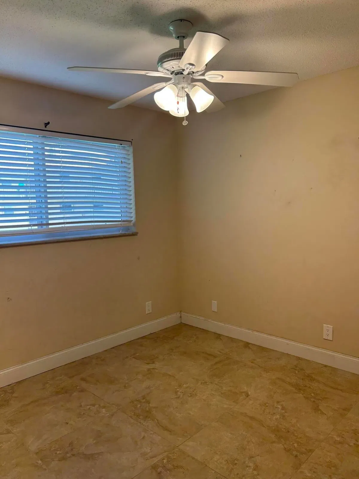 Unit 245 photo 16