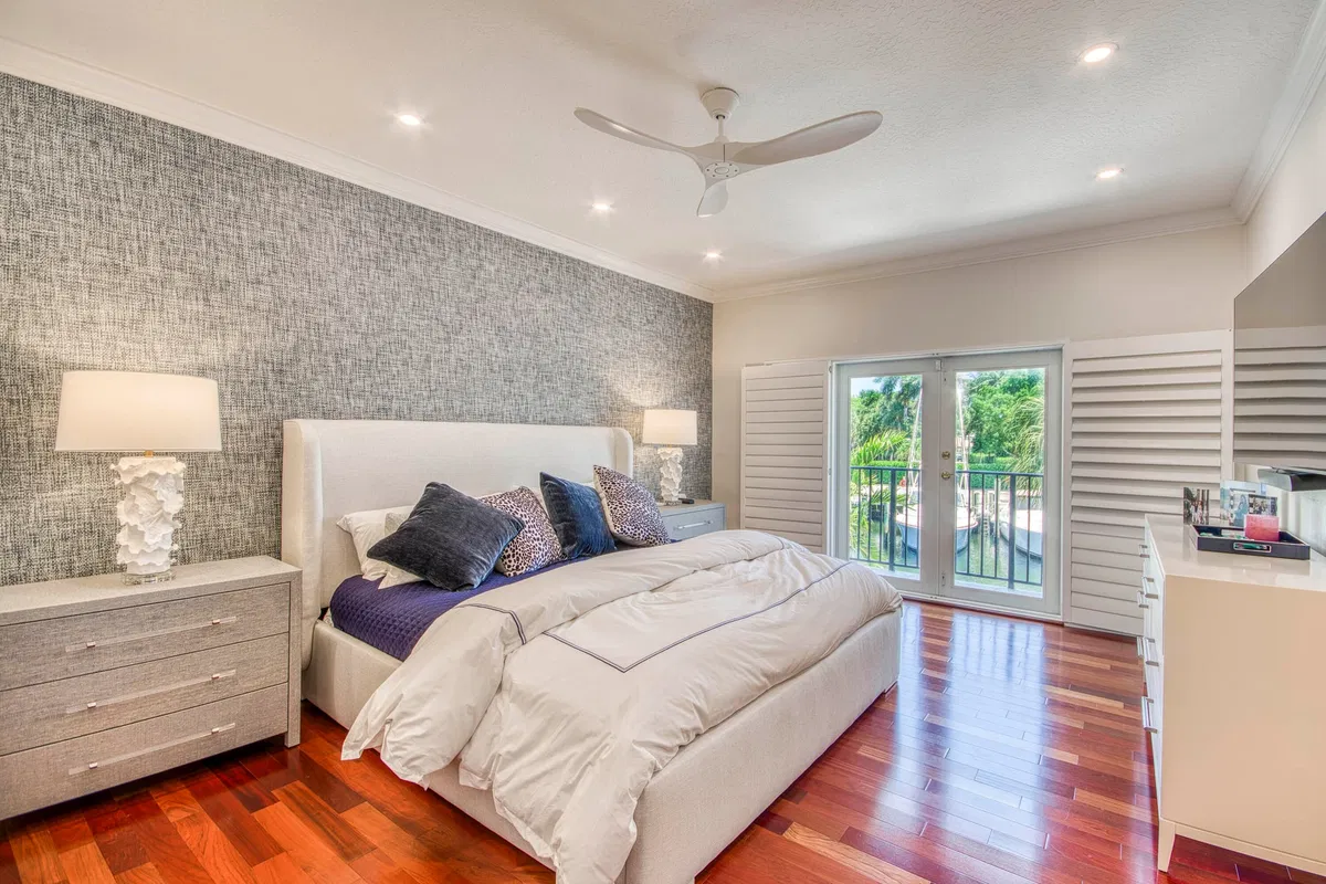 Residence photo 16