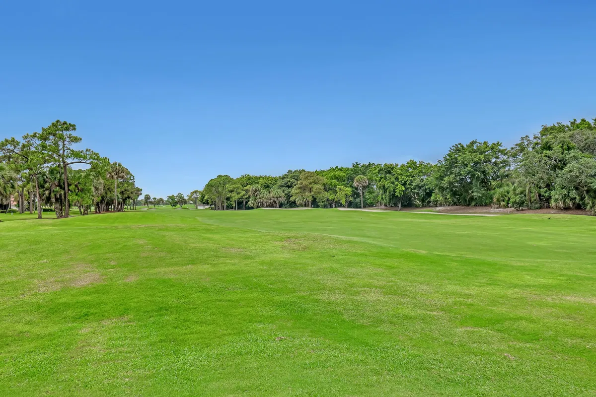 PGA National Palm Beach Gardens Residence photo 40