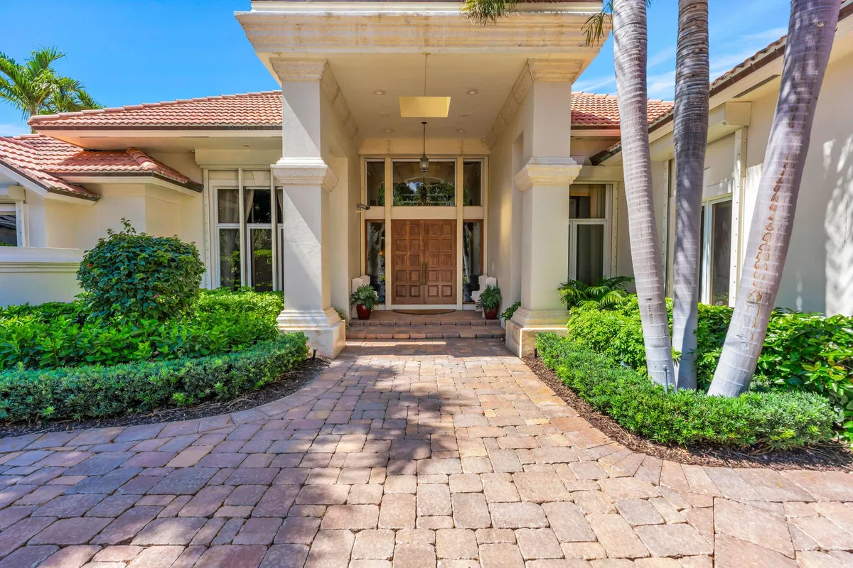 Admirals Cove Residence photo 4