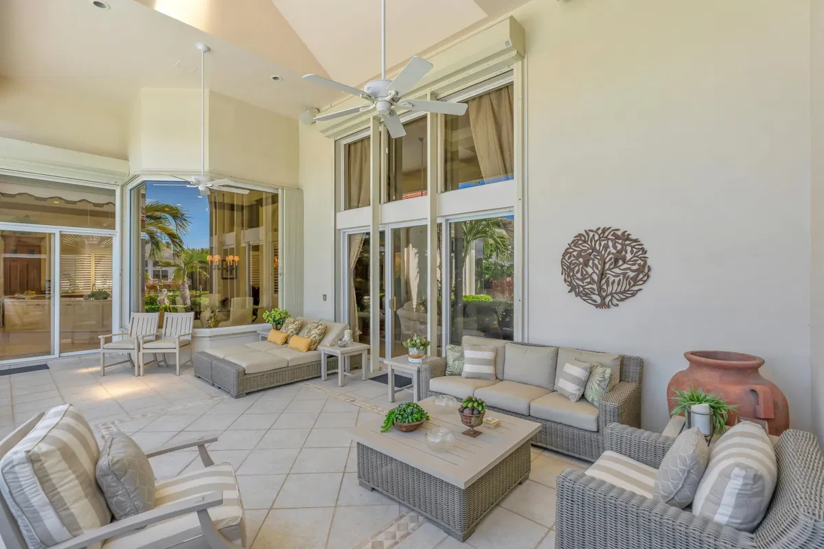 Admirals Cove Residence photo 55