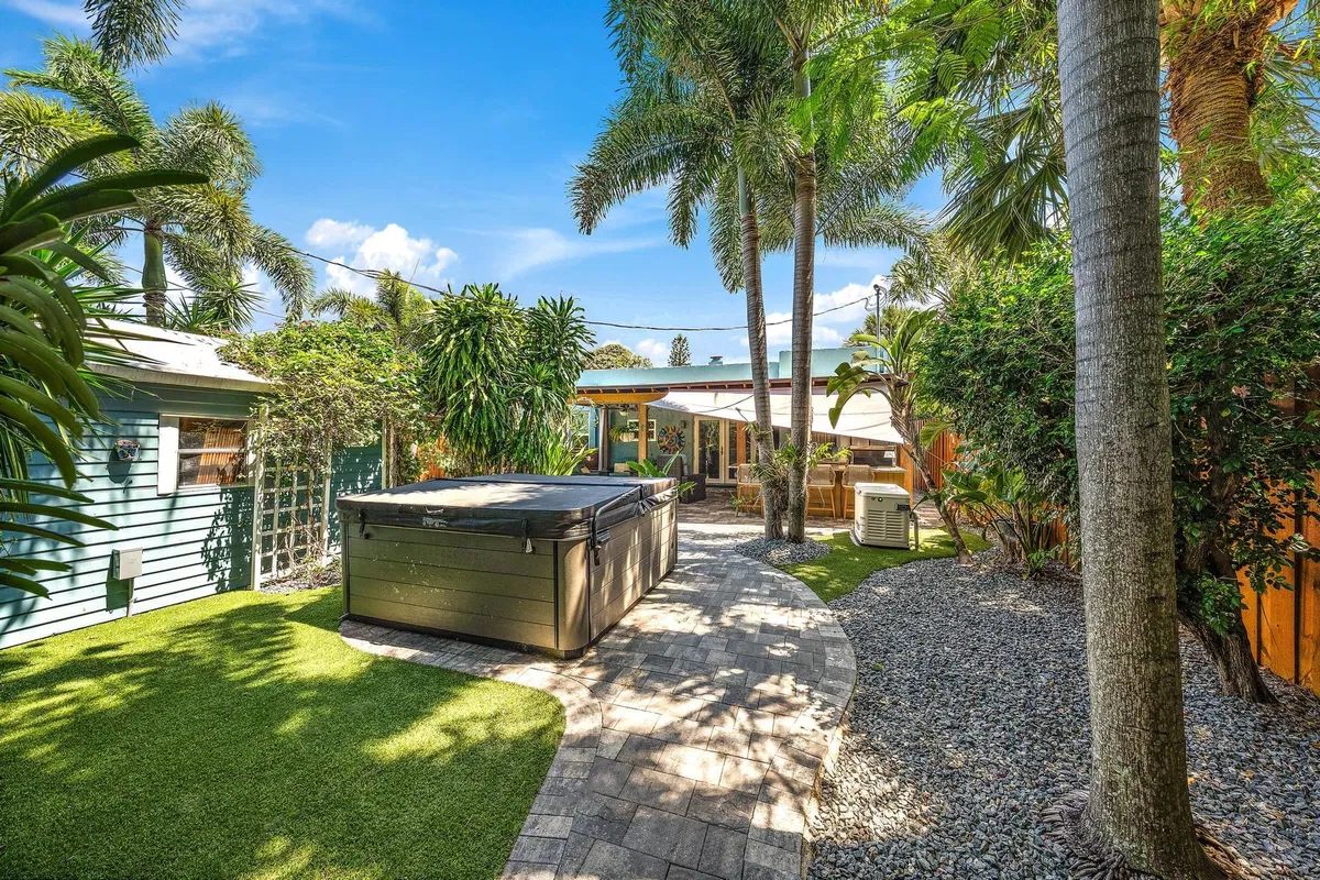 West Palm Beach Residence photo 28