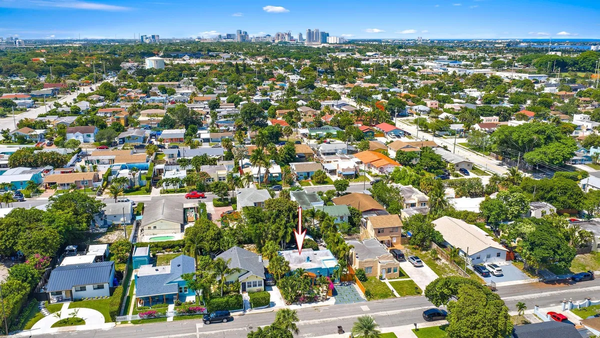 West Palm Beach Residence photo 34