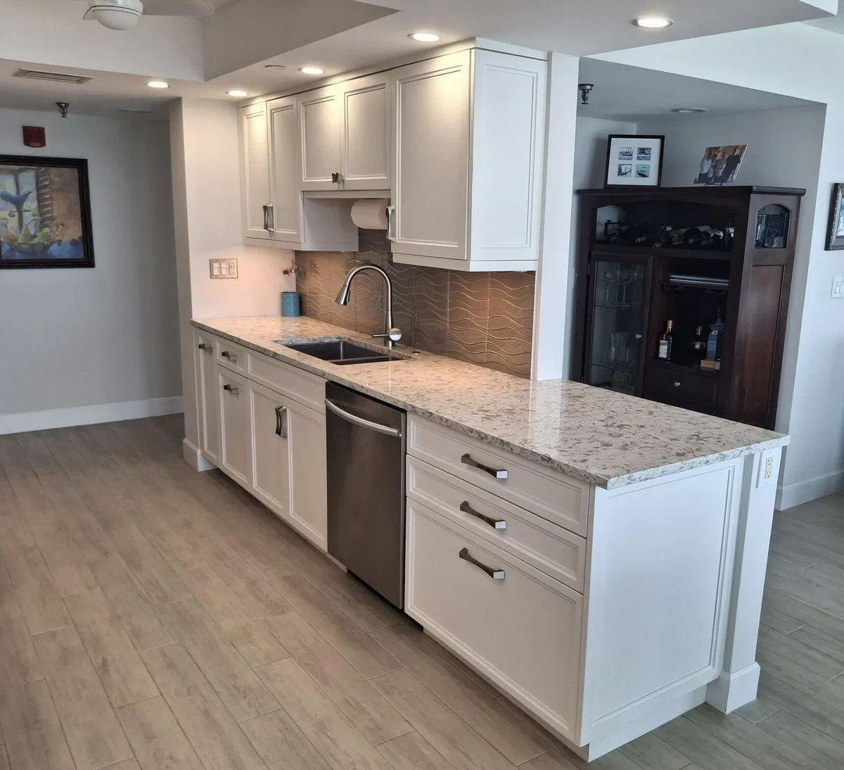Unit 1845 photo 4