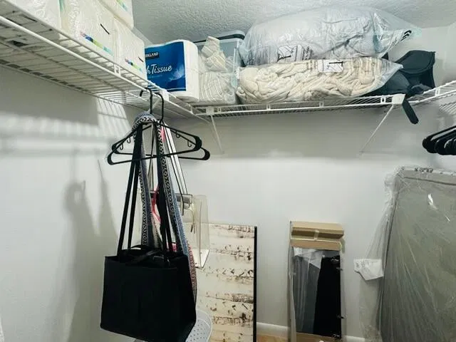 Unit 105 photo 25