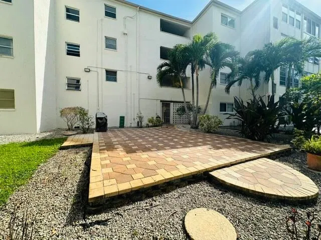 Unit 105 photo 34