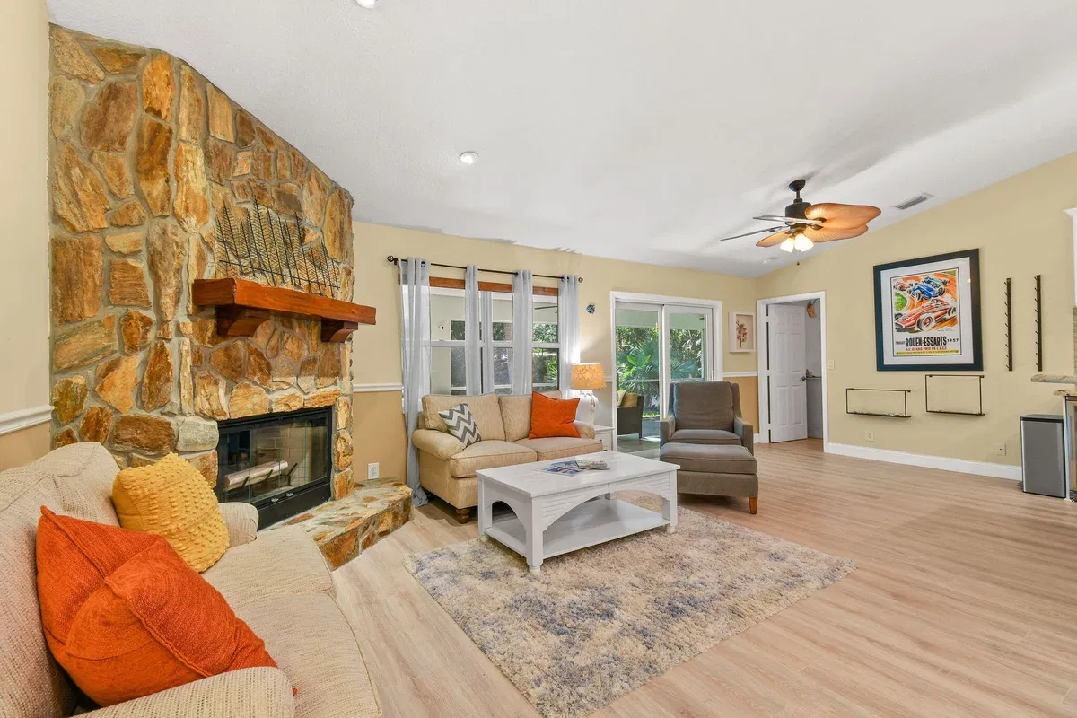 Residence photo 10