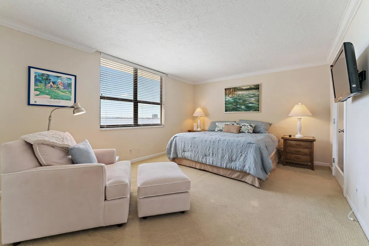 Singer Island Unit B6b photo 10