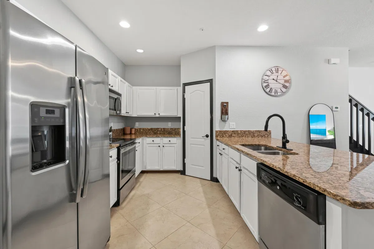 Residence photo 4