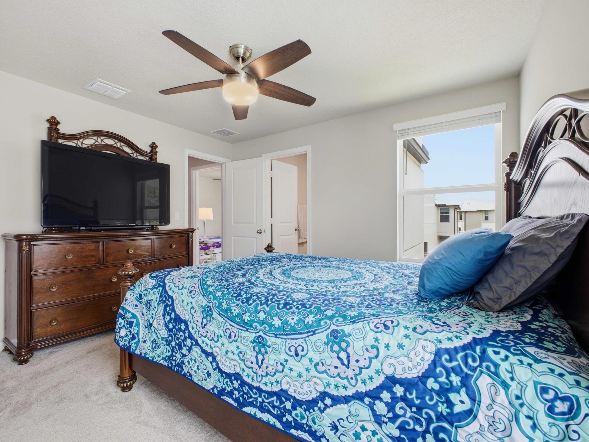 Residence photo 22
