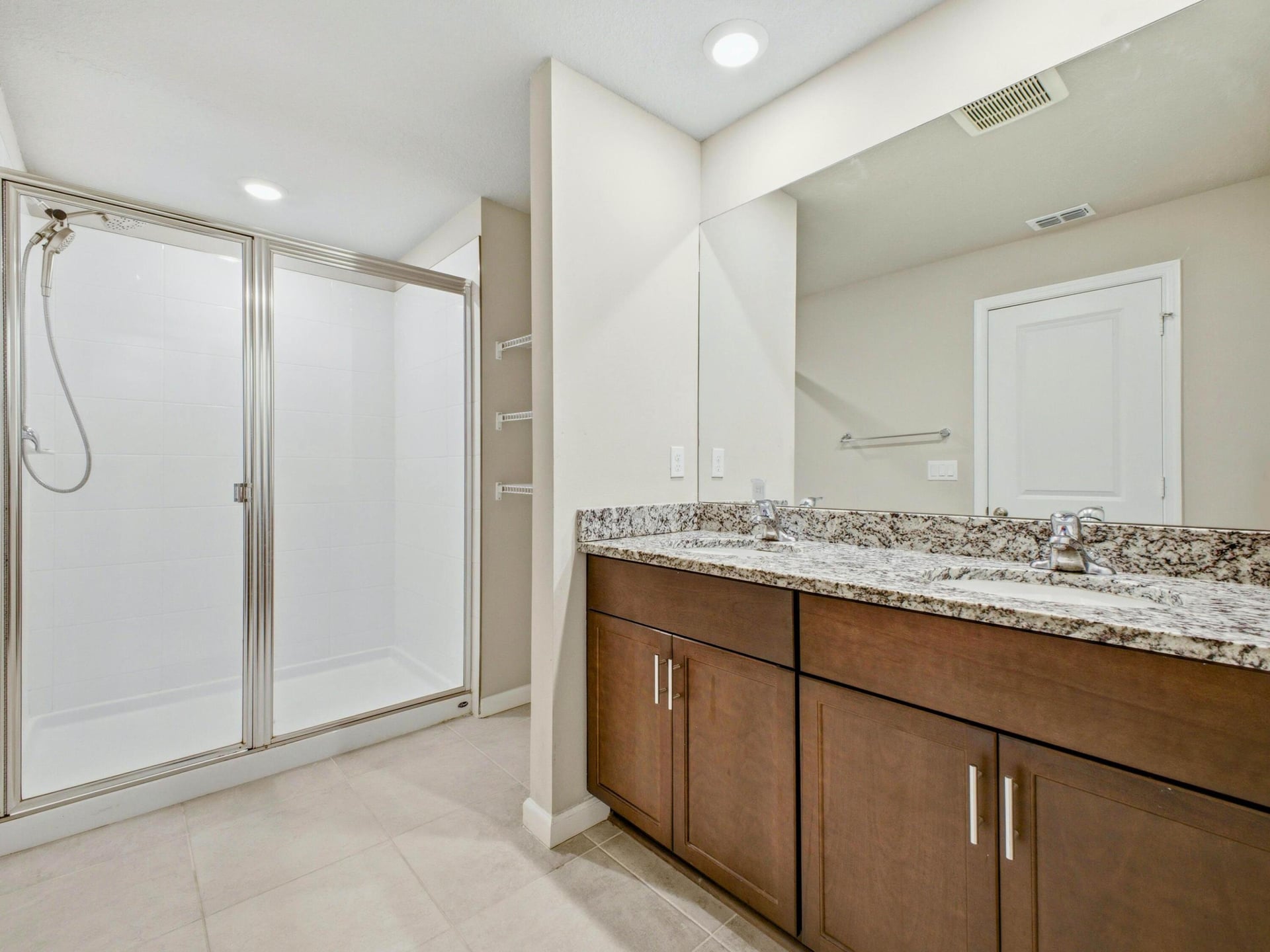 Residence photo 28