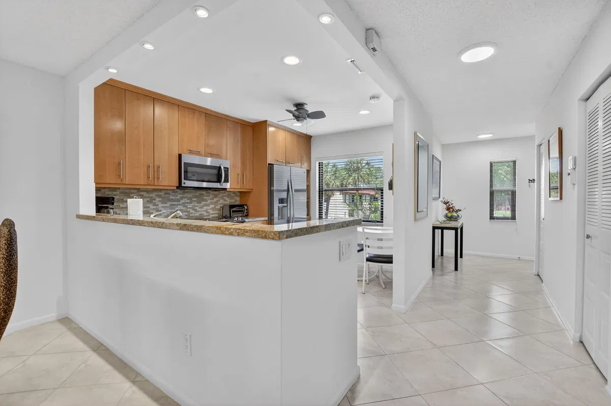 Boca Lago Country Club Homes Unit D photo 10