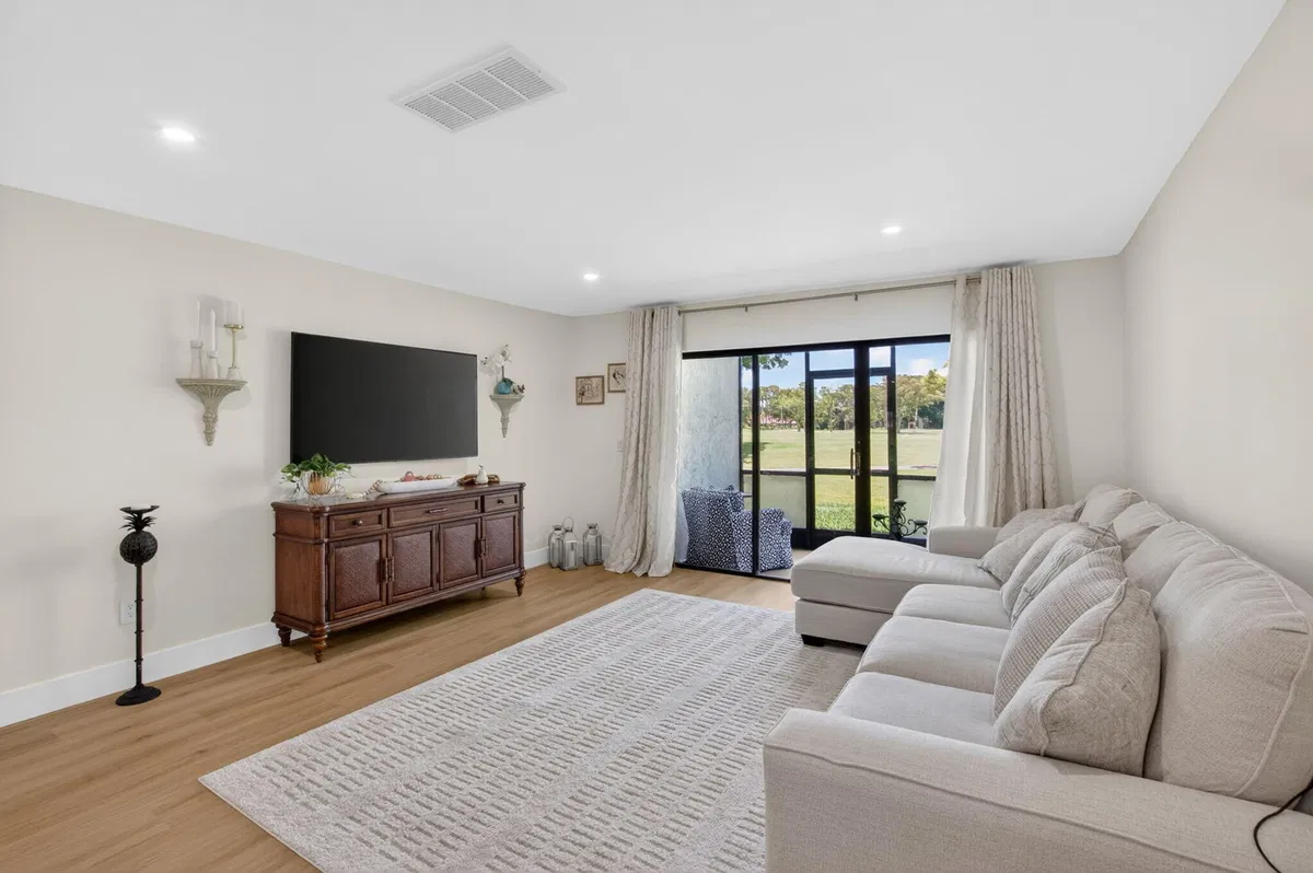 Boca Lago Country Club Homes Unit 23e photo 7
