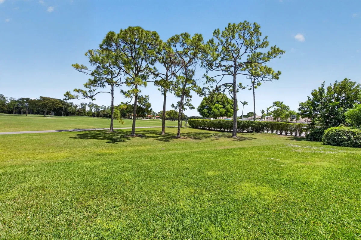 Boca Lago Country Club Homes Unit 23e photo 34