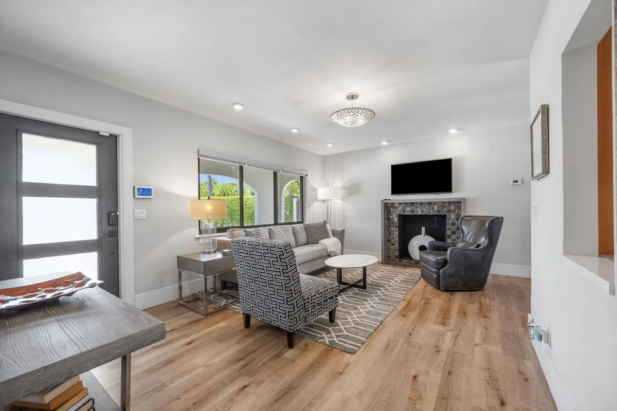 Residence photo 7