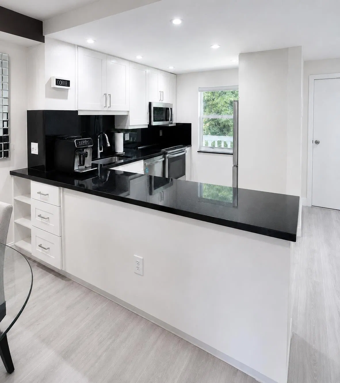 Unit 1520 photo 7