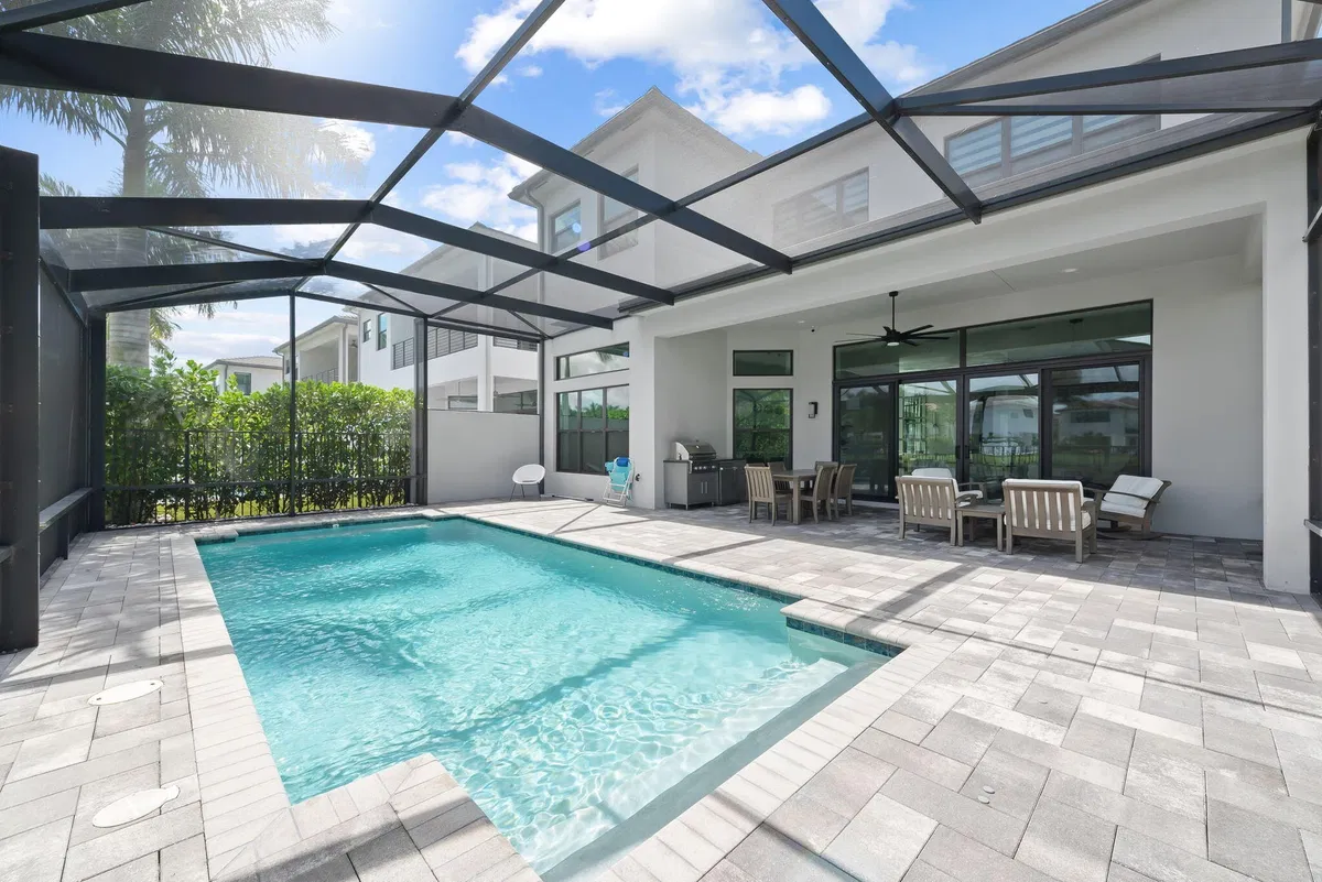 Boca Bridges Residence photo 43