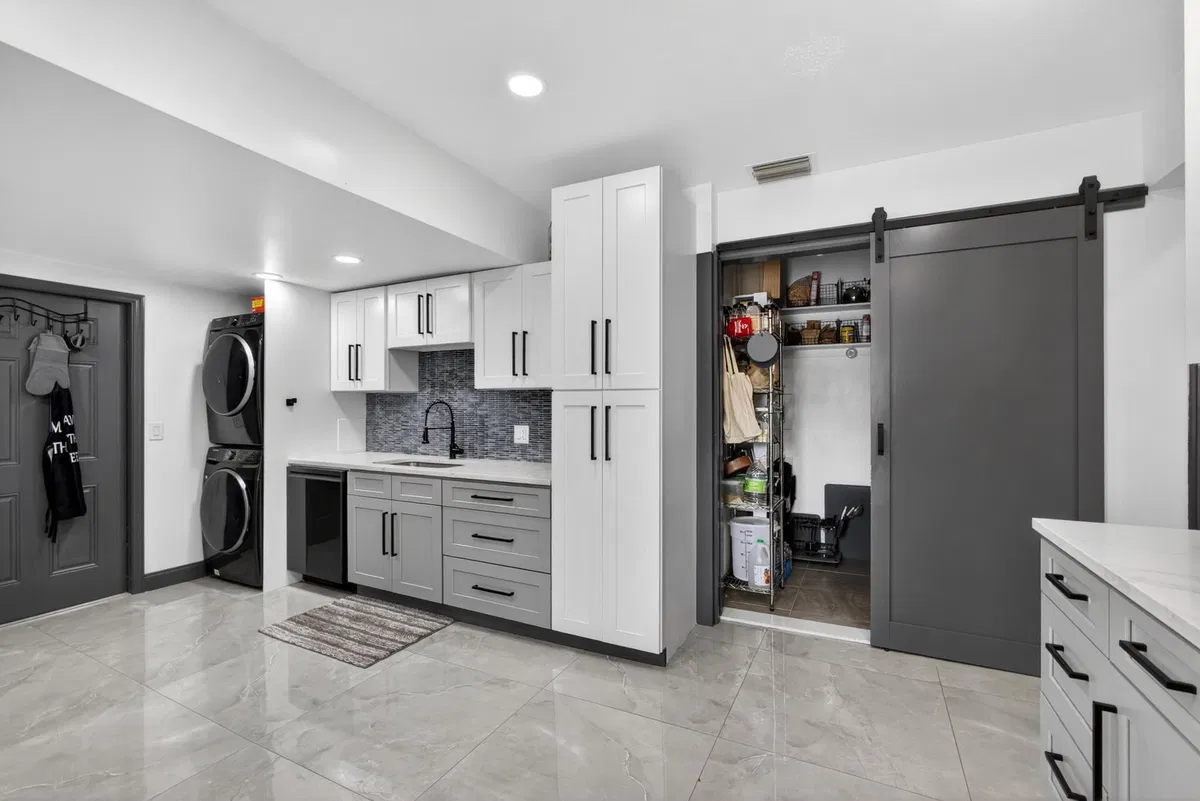 West Palm Beach Residence photo 19
