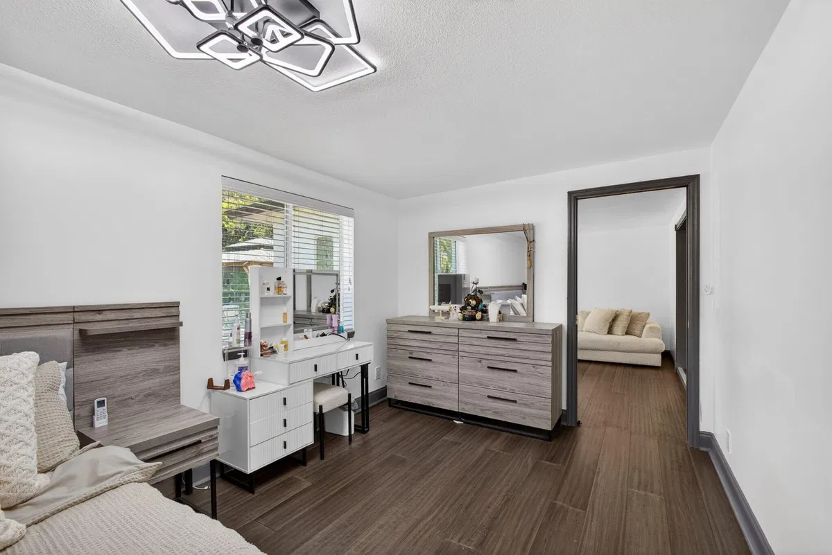 West Palm Beach Residence photo 28