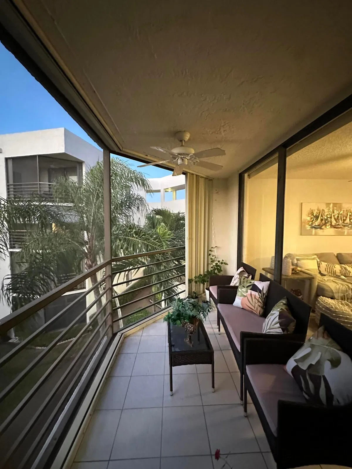 Unit 317 photo 16